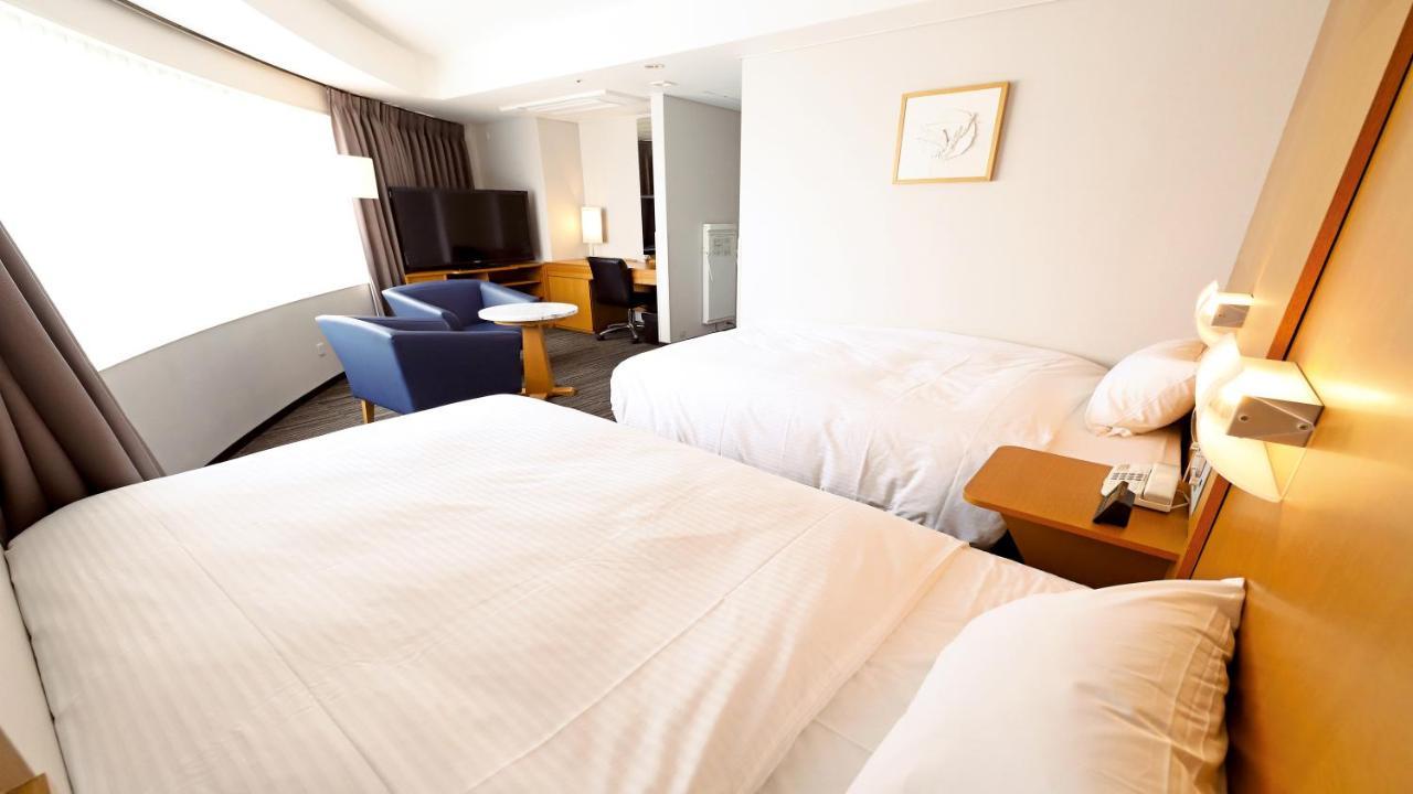 Smile Hotel Osaka Yotsubashi Buitenkant foto